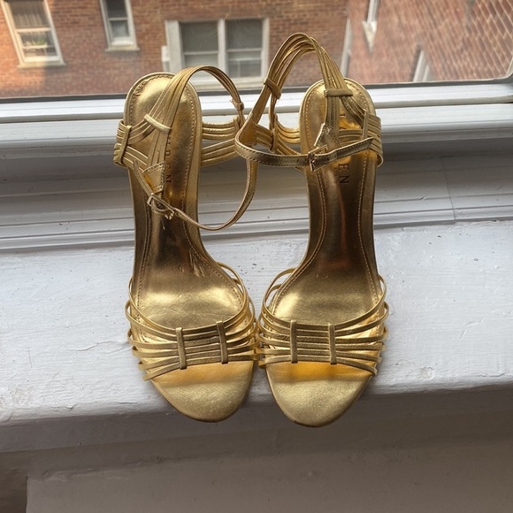 LAUREN Ralph Lauren gold strappy heel, size 7 - Picture 4 of 6